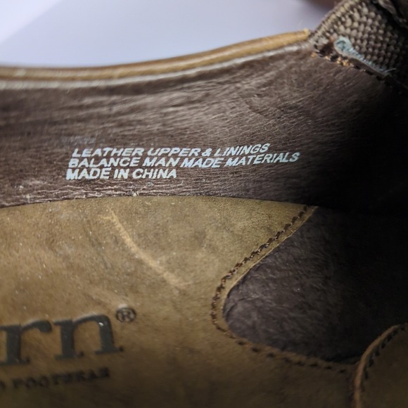 Born Boots Womens 7 Gertrude Slip On Low Bootie W81296 Brown Leather Heels NWOB - Picture 6 of 8